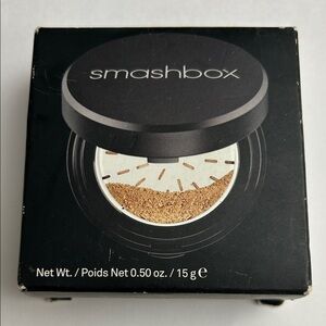 Smashbox Hydrating Perfecting Powder in Light  new in box